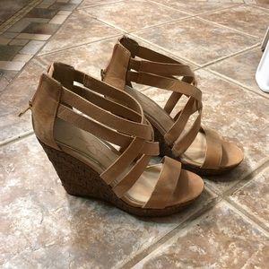 Jessica Simpson Nude Wedges